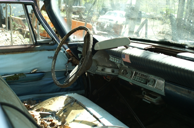 1961 Chrysler 4-Door Sedan - 3