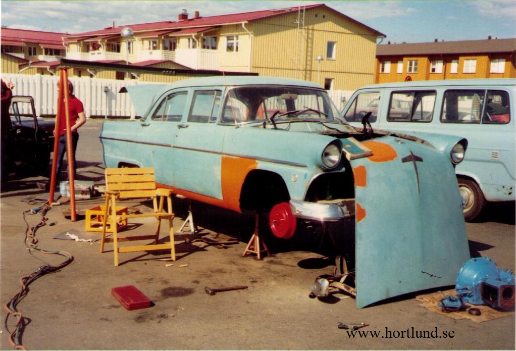 1955 Ford Customline Fordor Sedan