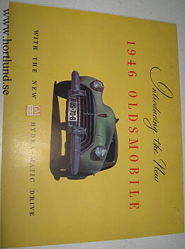1946 Oldsmobile färgbroschyr folder