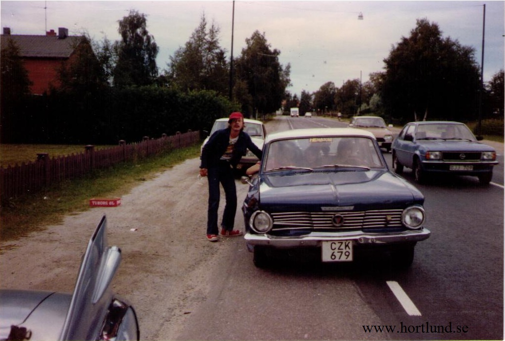 1964 Valiant V-100 2-door Sedan - 2