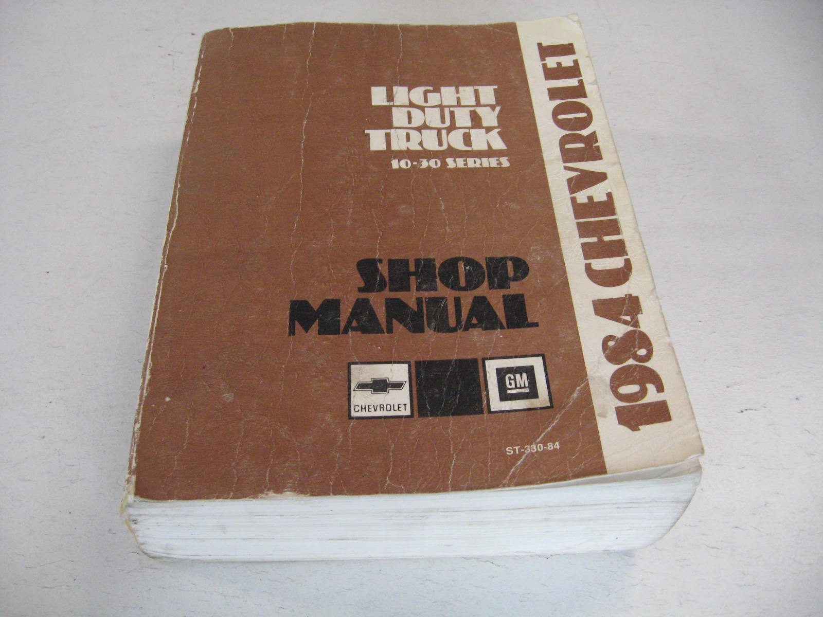 1984 Chevrolet Light Duty Truck 10 - 30 Series Shop Manual