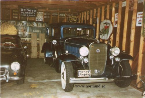 1932 Cadillac V-12 5-p sedan