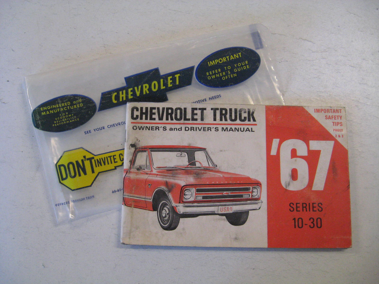 1967 Chevrolet Truck Owners Manual Series 10 - 30 + orignal ficka