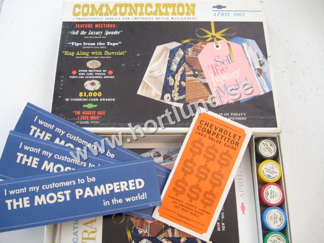 1963 Chevrolet Communication Box April Sell The Luxury Market Innehåller Filmrullar samt Skivor