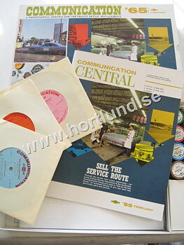 1965 Chevrolet Communication February Sell the Route Innehåller Filmrullar samt Skivor