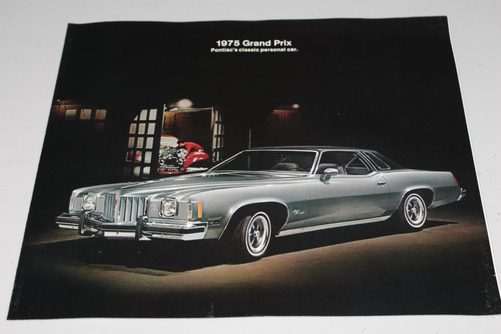 1975 Pontiac Grand Prix broschyr