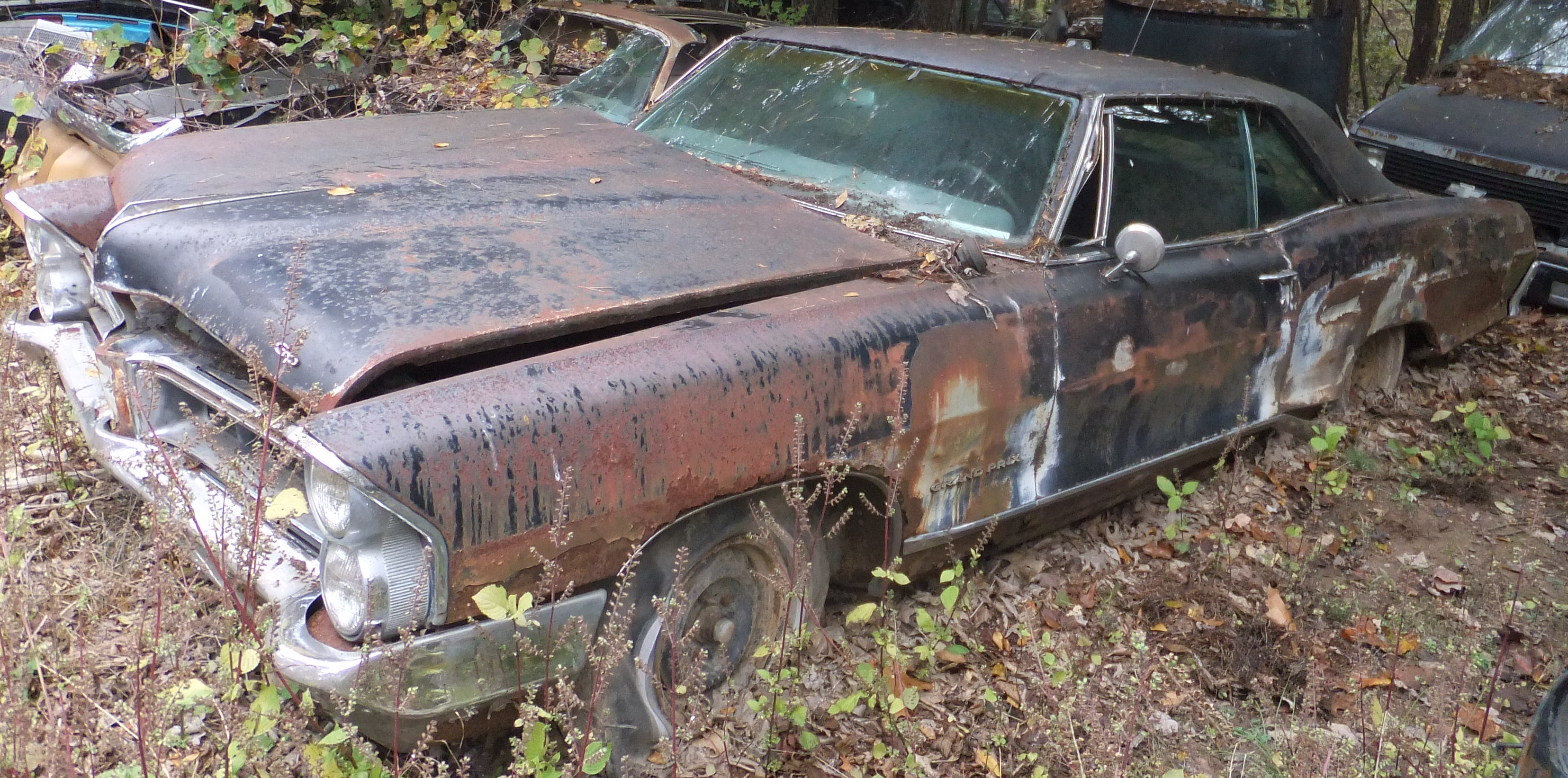 1965 Pontiac Grand Prix - 2