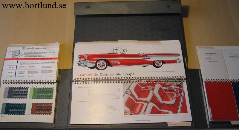 1958 Pontiac Dealer Album - 3