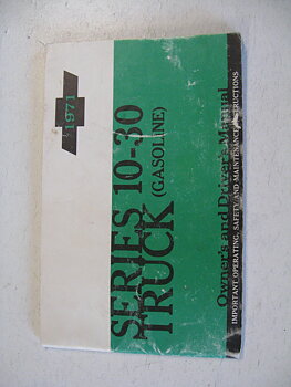 1971 Chevrolet Series 10 - 30 Truck Gasoline Owners Manual