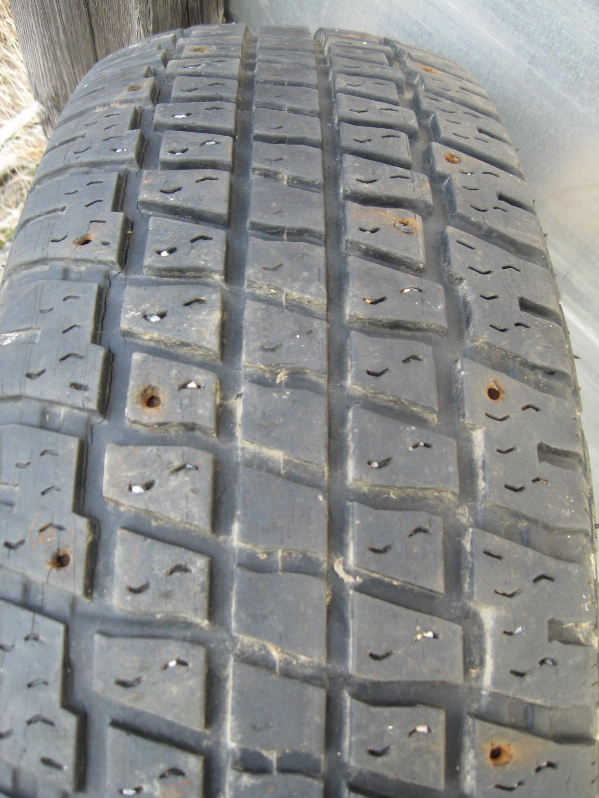 235/75R15 Cooper Weathermaster vit rand - 2