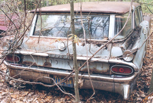 1959 Pontiac Catalina Safari - 2