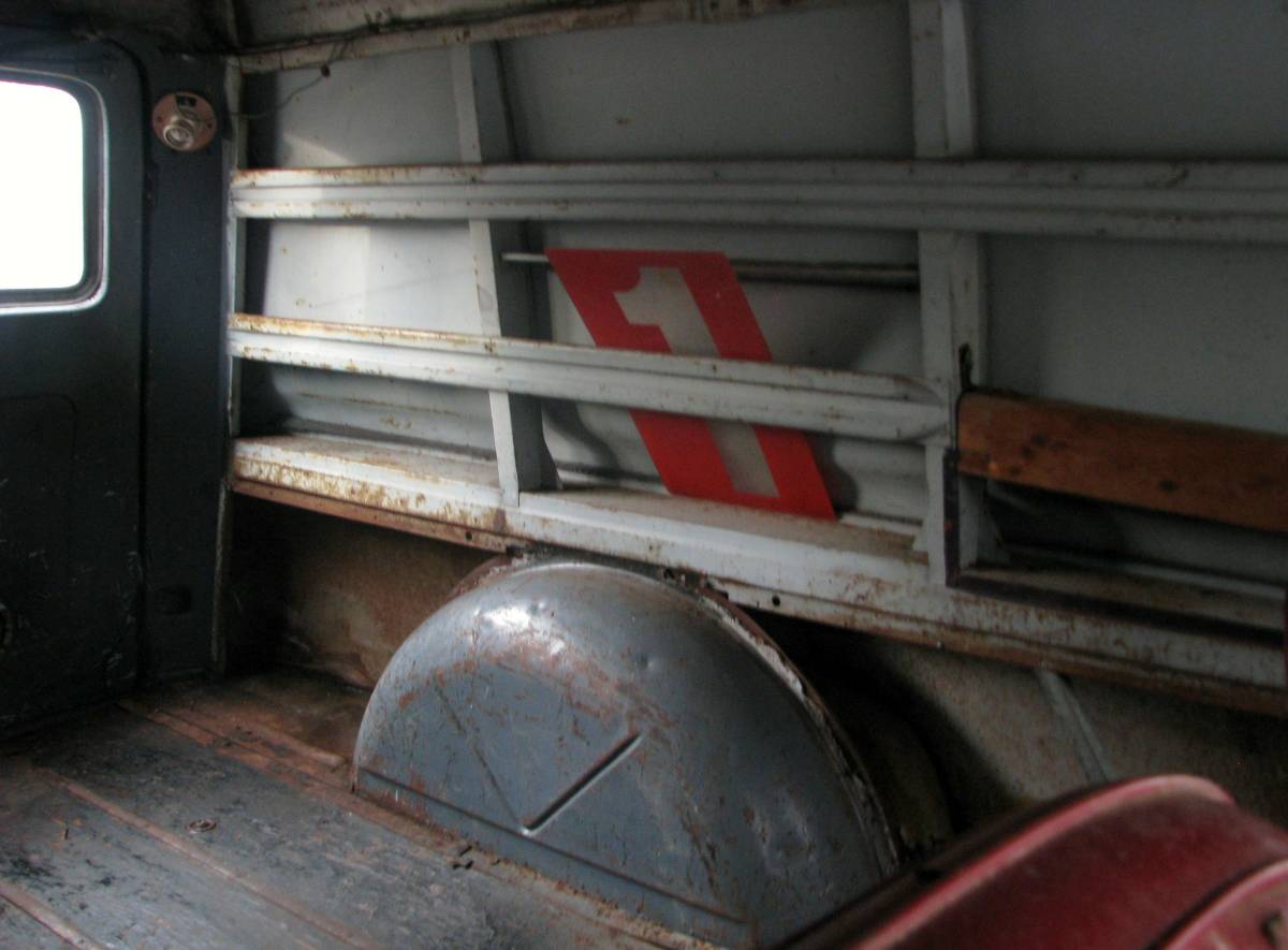 1959 Ford F-100 Panel Truck - 8