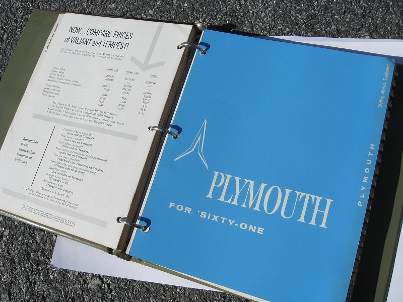 1961 Plymouth och Valiant Dealer Album - 5