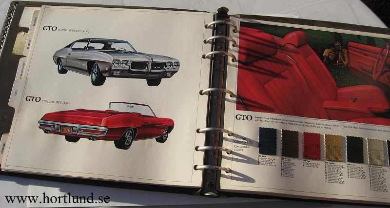 1970 Pontiac Dealer Album - 4