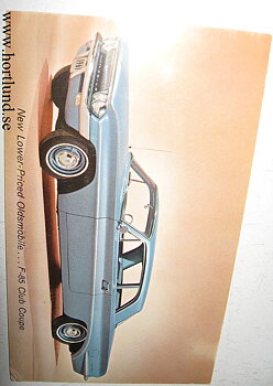 1961 Oldsmobile F-85 Club Coupe vykort