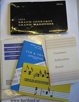 1993 Jeep Grand Cherokee and Grand Wagoneer Owner's Manual