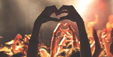 Studentoverallens historia Historien om overallen sträcker sig tillbaka till 1960-talet.. »