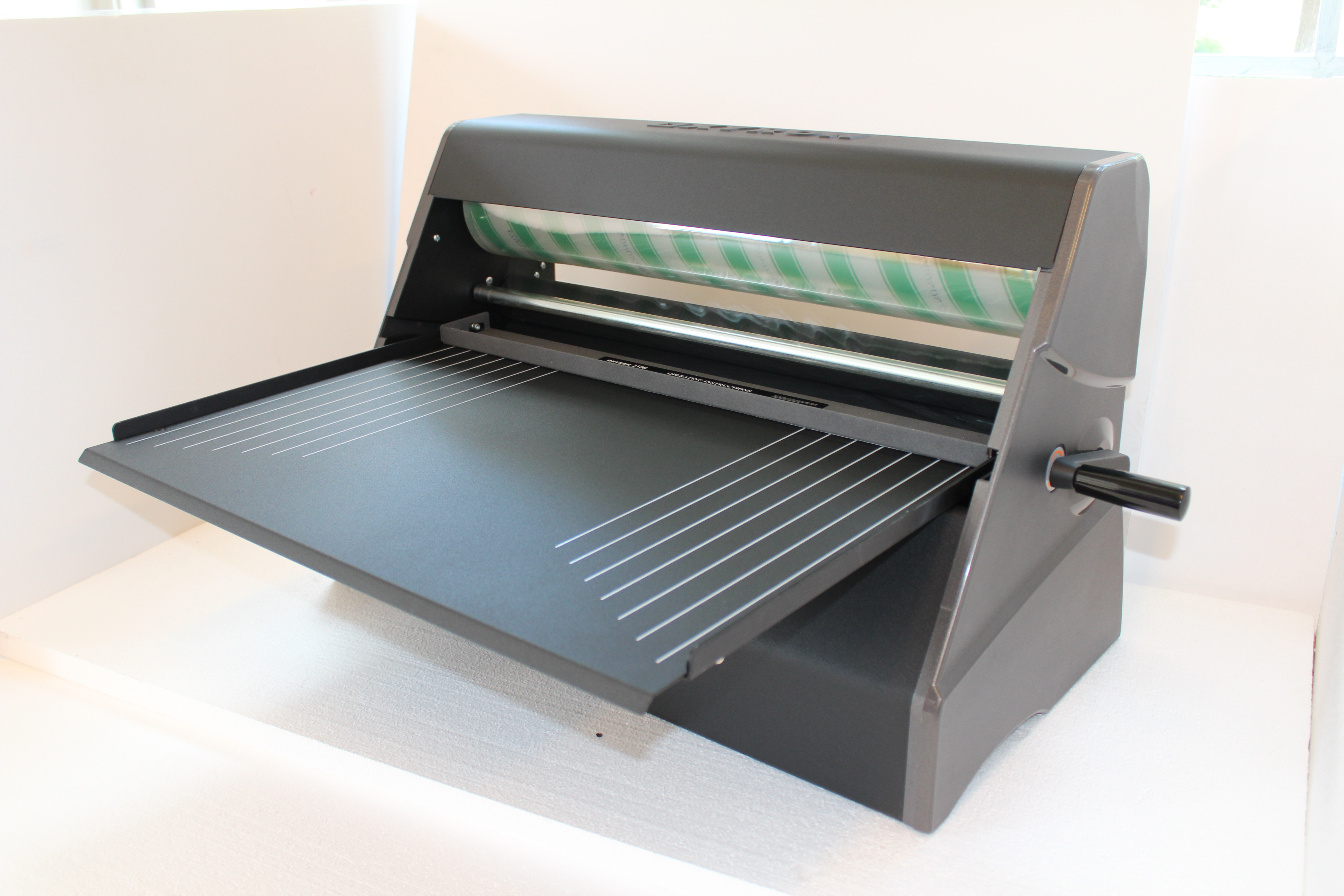 Lamineringsmaskiner För permanent skydd av doklument 