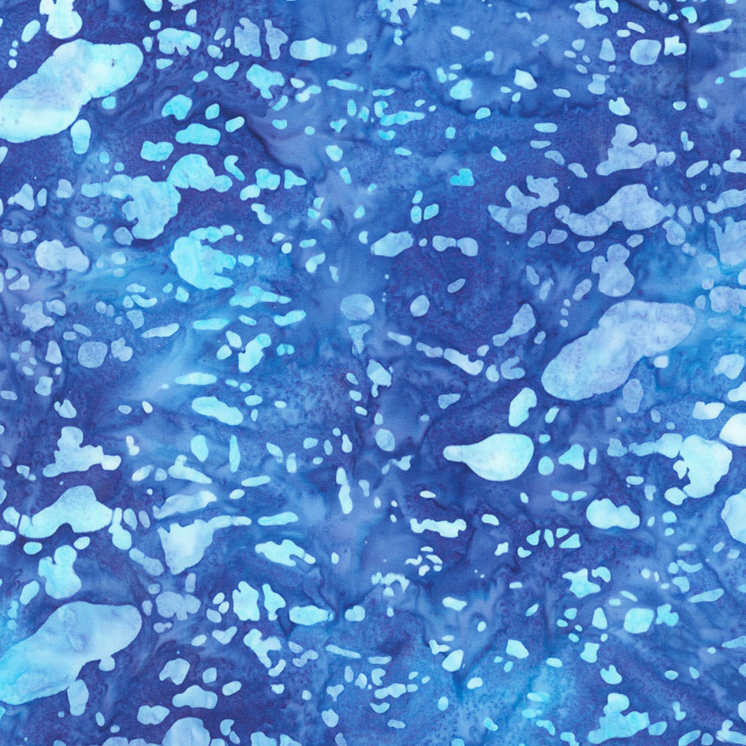 Tyg - Batik - Clouds Lake Batik by Karen Nyberg (30 x 110 cm)