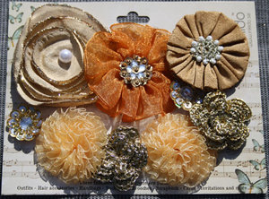 Tygblommor - Harmony Flowers Beige