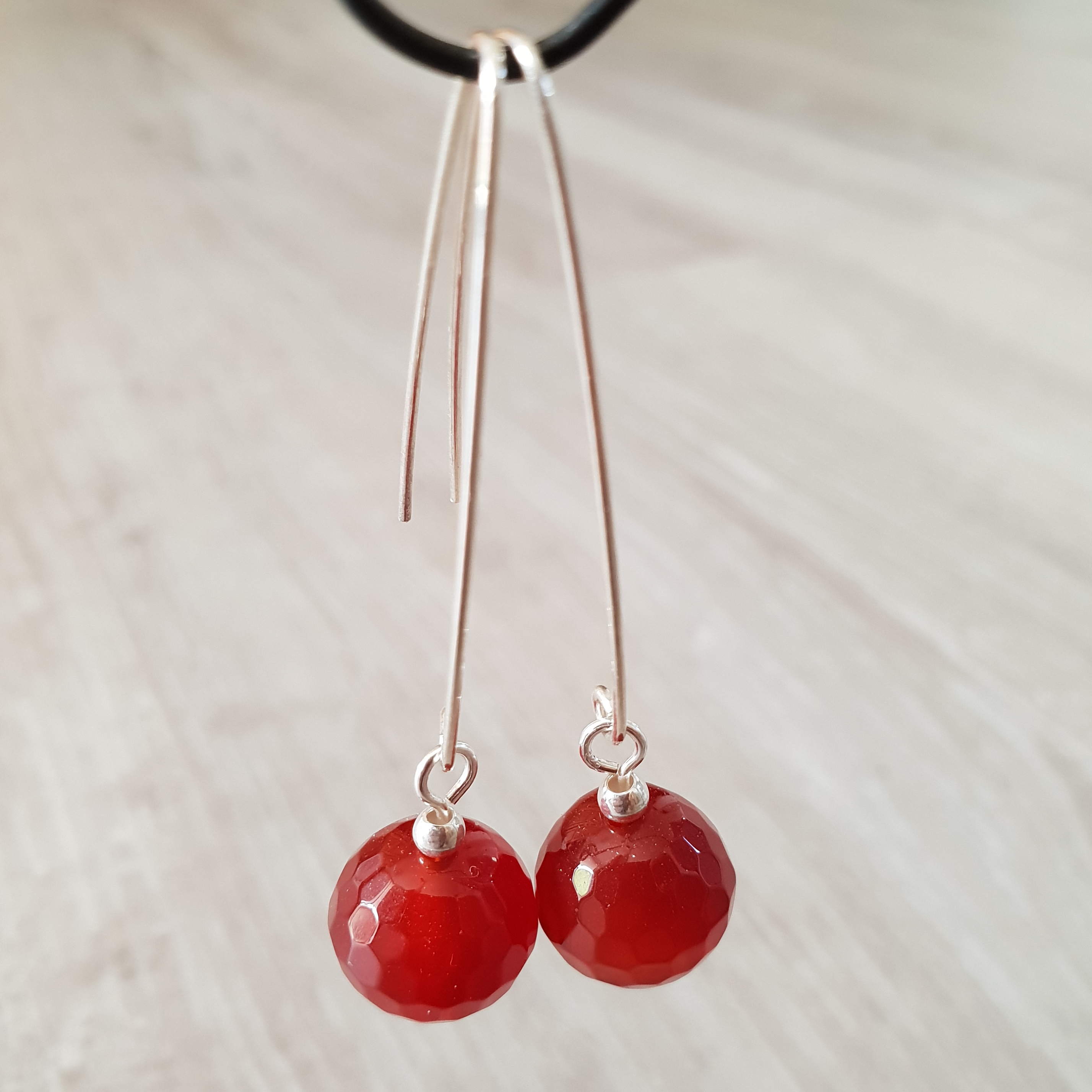 Örhängen facetterad Karneol 12 mm, handgjord krok - 925 Sterling Silver