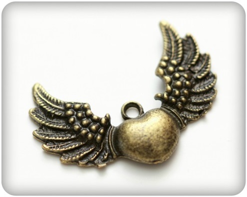 Charm Rock Heart 34 x 27 mm - 4 st
