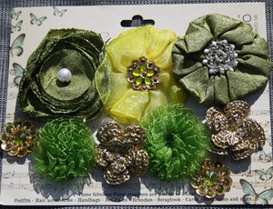 Tygblommor - Harmony Flowers Olive Green