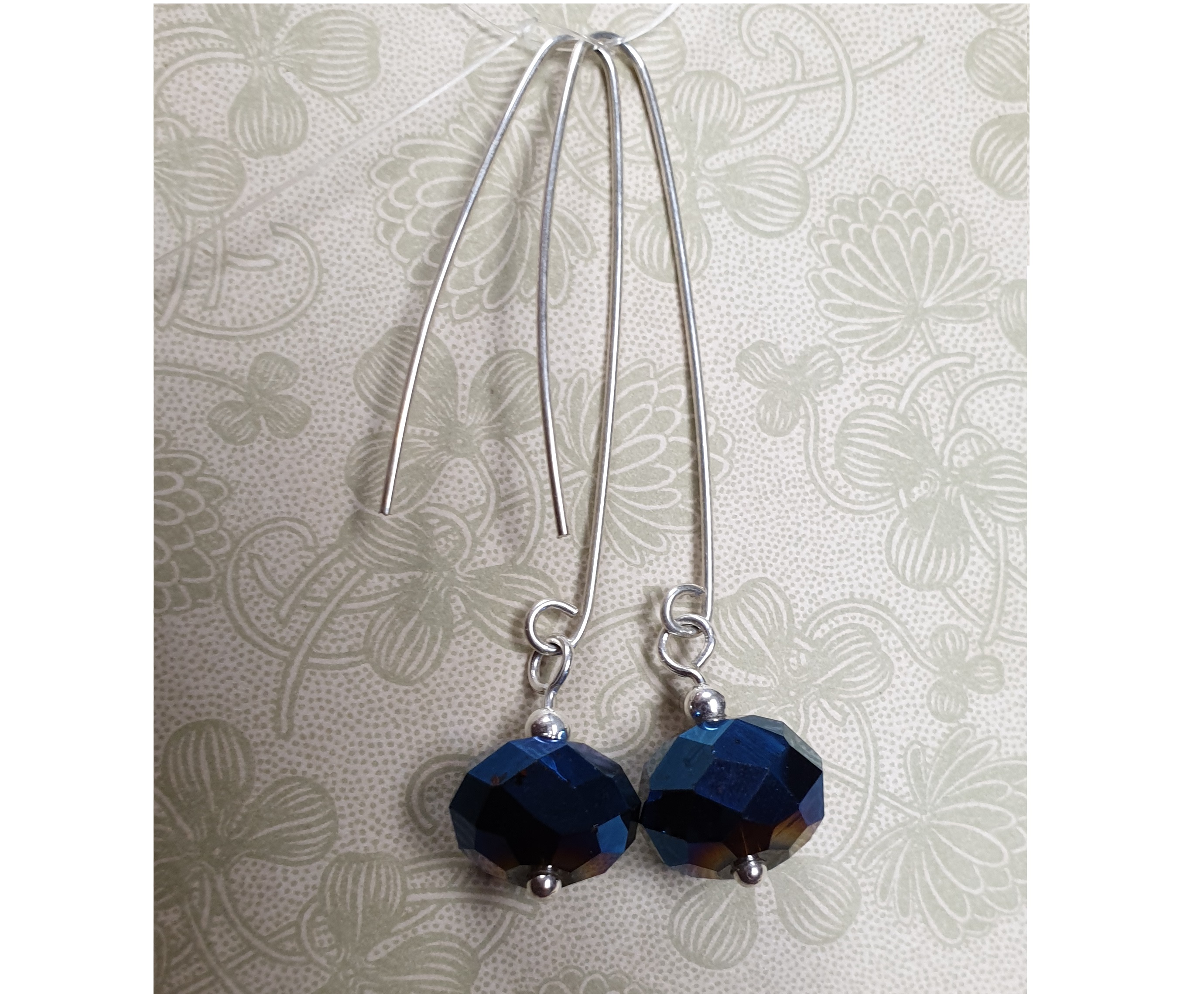 Örhängen facetterat blått glas, handgjord krok - 925 Sterling Silver