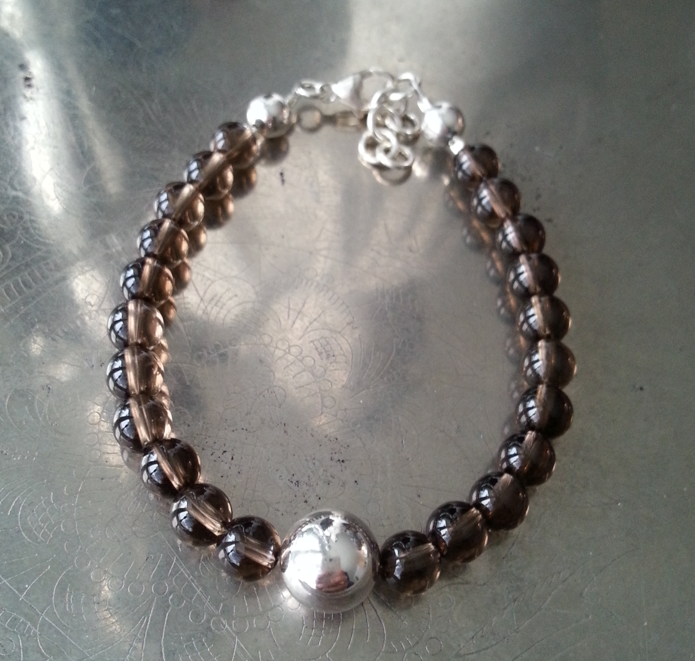 Silver armband Rökkvarts & Silverkula