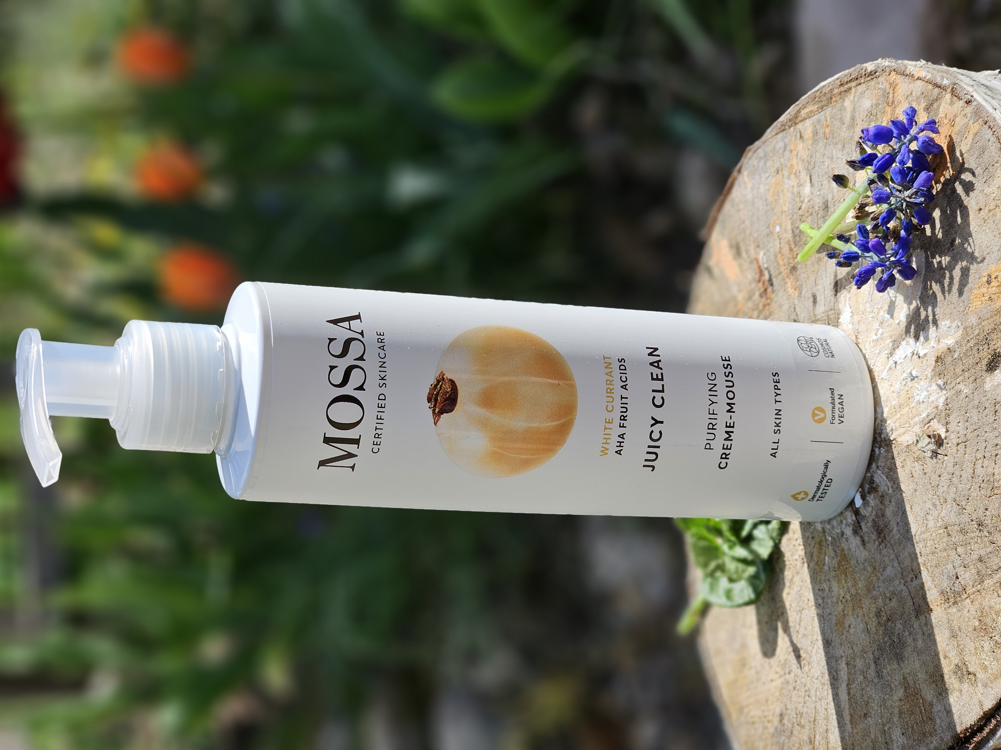 Juicy clean purifying creme.mousse  - Mossa certified skincare