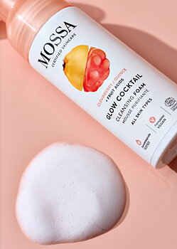 Mossa Glow Cocktail Cleansing Foam 150 ml  - Mossa certified skincare