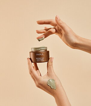 Detoxifying Clay Mask - INIKA 