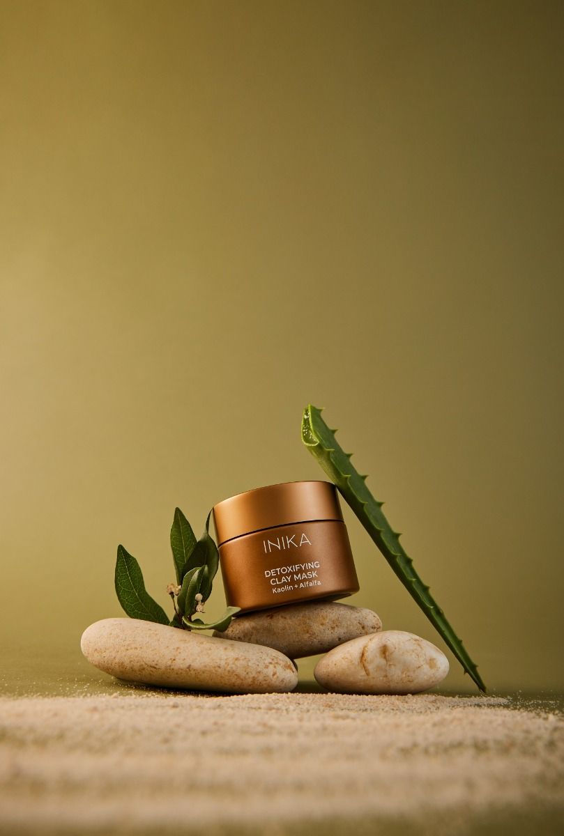 Detoxifying Clay Mask - INIKA  - 5