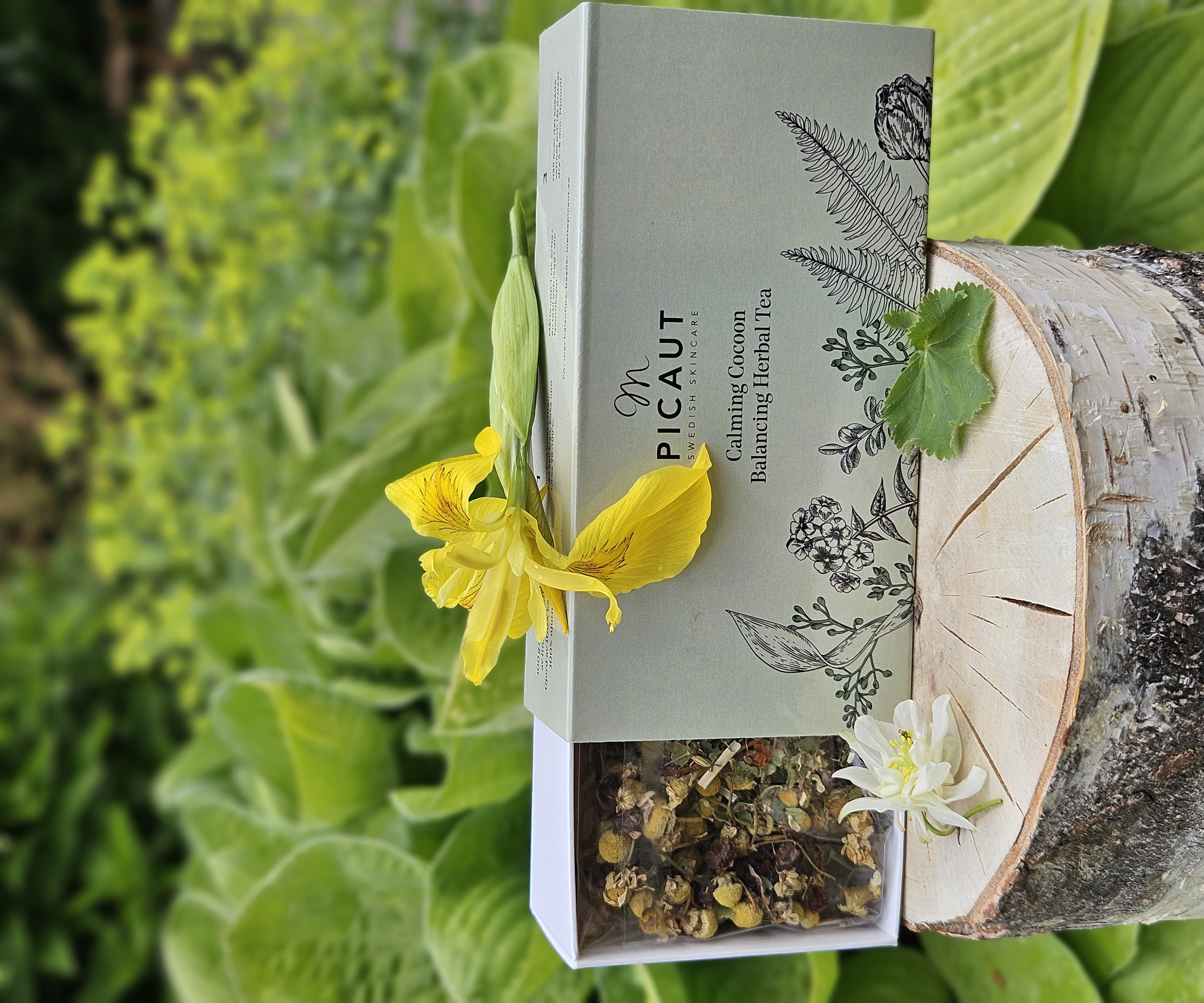 Calming Cocoon Balancing Herbal Tea, 100 g - M PICAUT