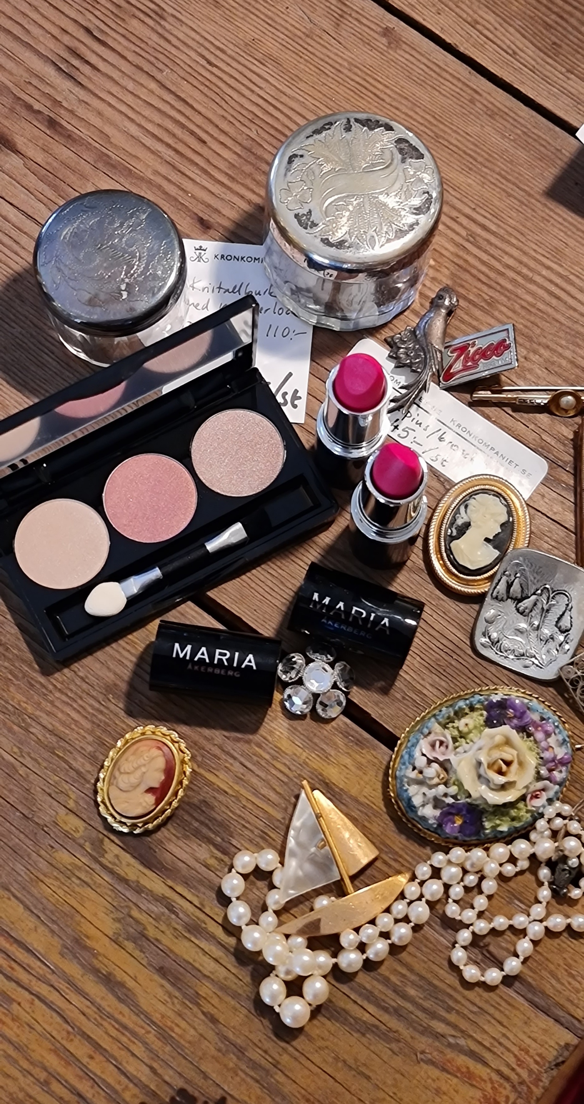 Makeupträff i Skogsros butik