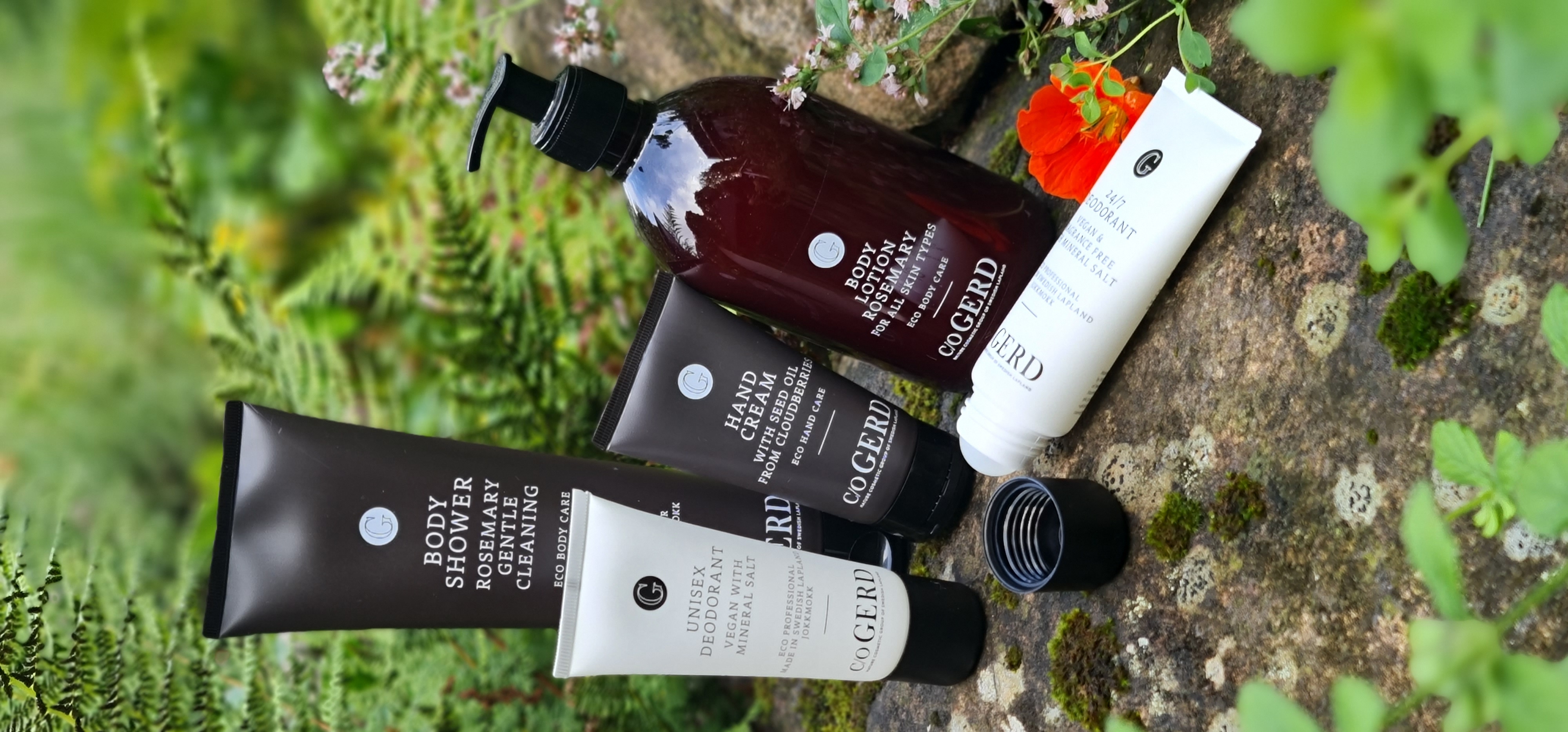 Produkter som packas i Skogsro Spas webshop