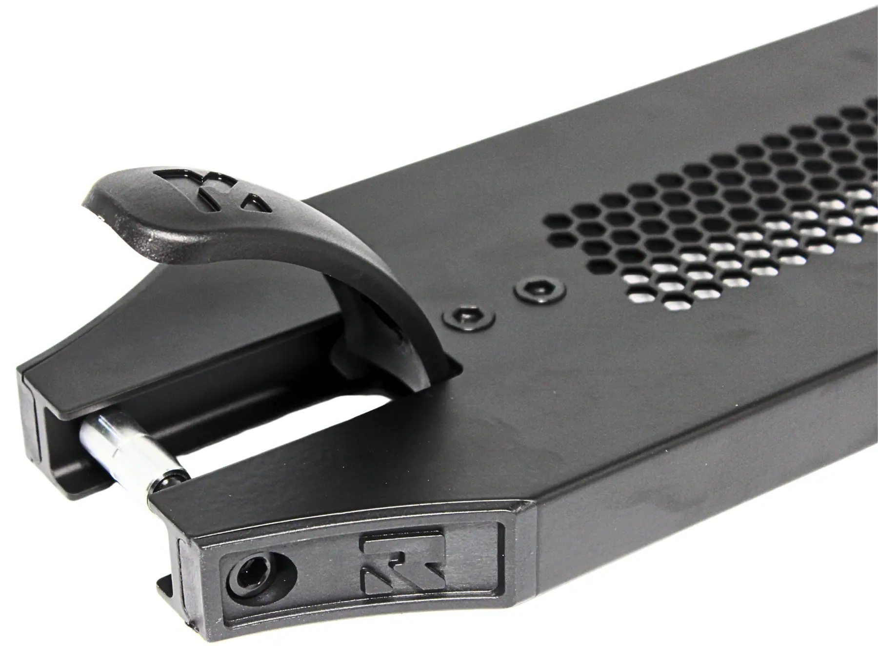 Root Invictus V3 Kickbike Deck -  Färg: Black - 4