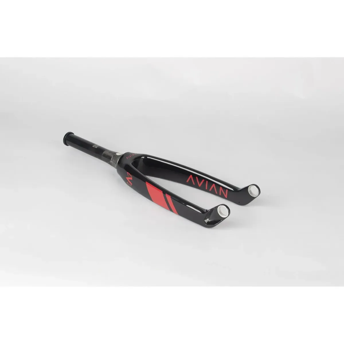 Avian Versus Tap. Carbon BMX Race Fork 20mm Evo Gloss Red 20"