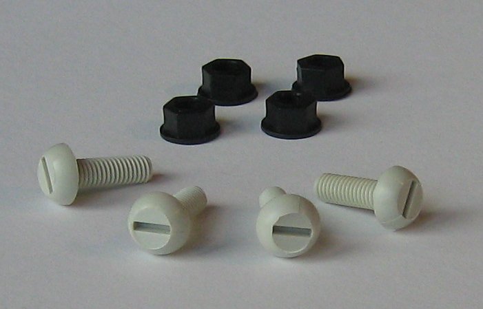 Plastskruv, gråvit, 4-pack