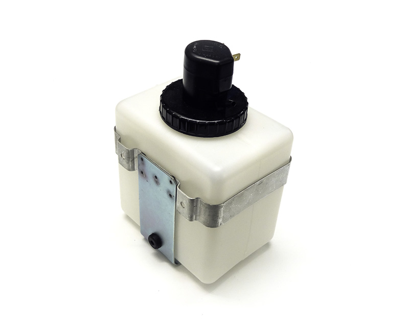 Washer fluid reservoir with pump and bracket Volvo PV/Amazon/P1800/140/160 