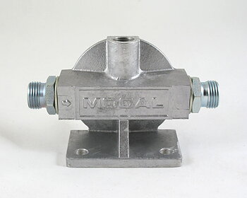 Remote oil filter head For one filter 3/4" with 3/8" BSP fitting on top