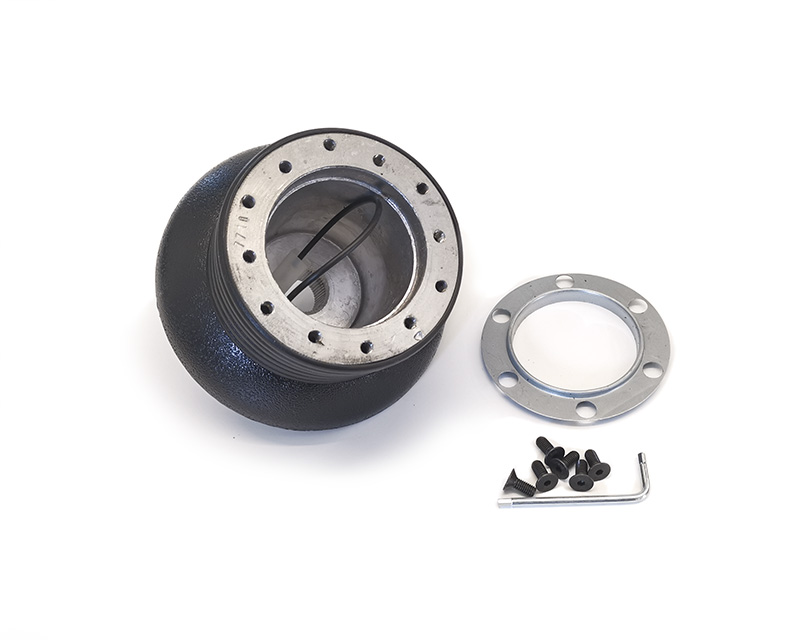 Steering wheel hub 740/940 not for airbag cars