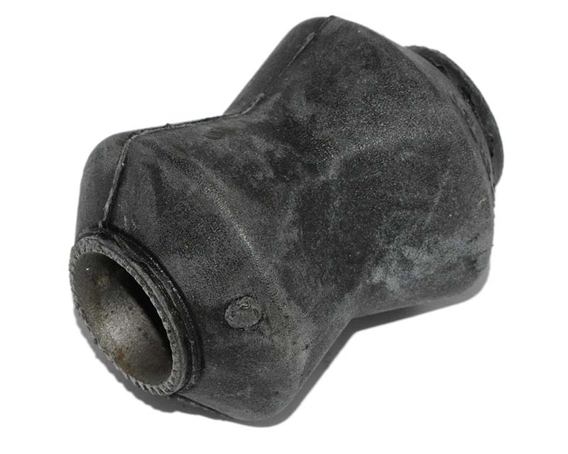 Bushing trailing arm - front/rear 1967-74