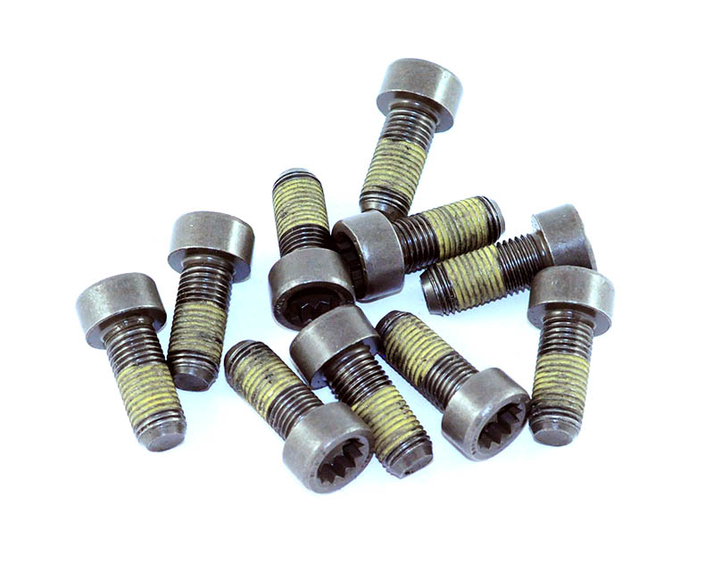 Flywheel bolt 