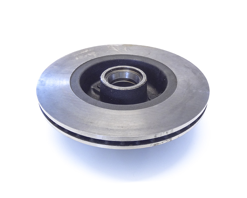 Brake disc Front 700-series ventilated 15" with hub  - 2