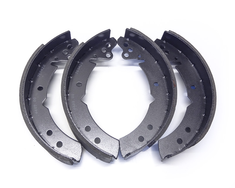 Brake shoes Rear Amazon/P1800