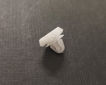 Clips prynadslist dörr/skärm 740/940