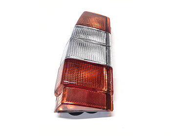 Baklampa Vänster - vit blinker 745/945