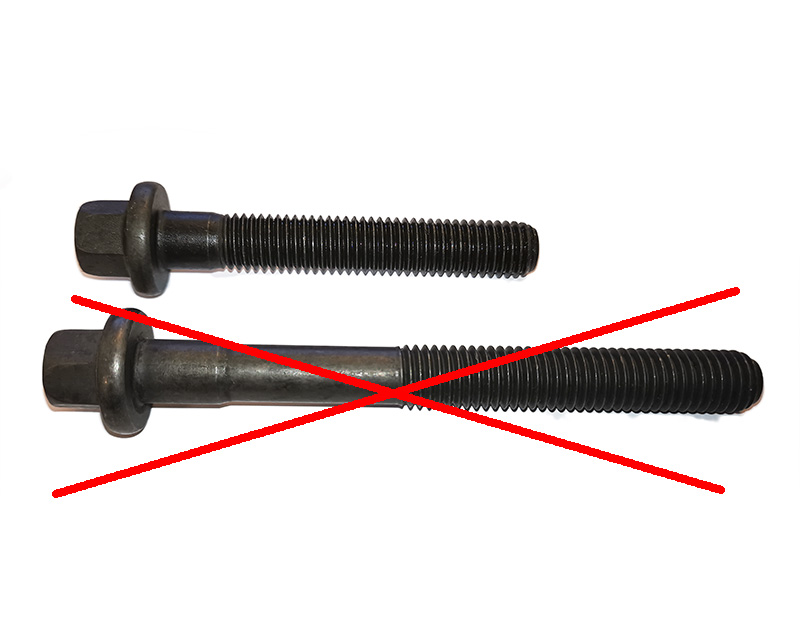 Cylinderhead bolt short one  B204 / B234 - 2
