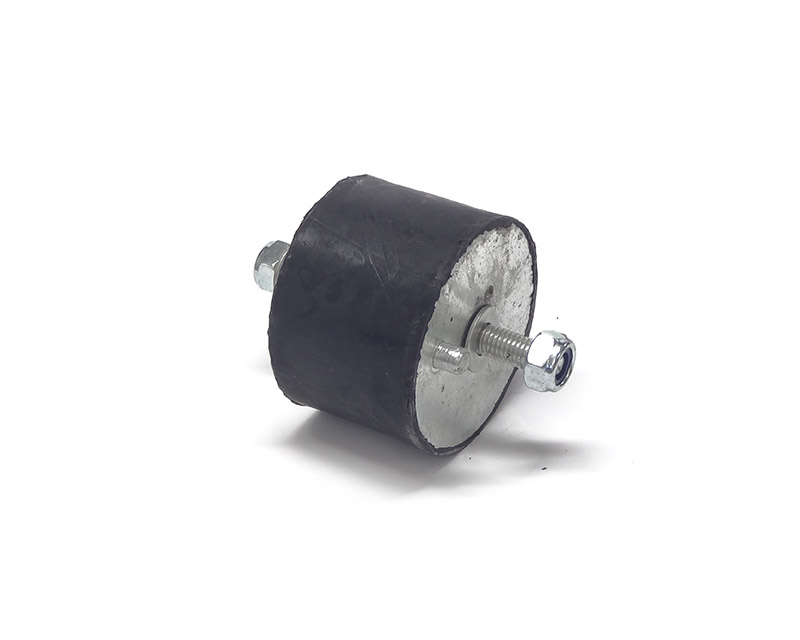 Engine mount right 240 not Turbo or D24